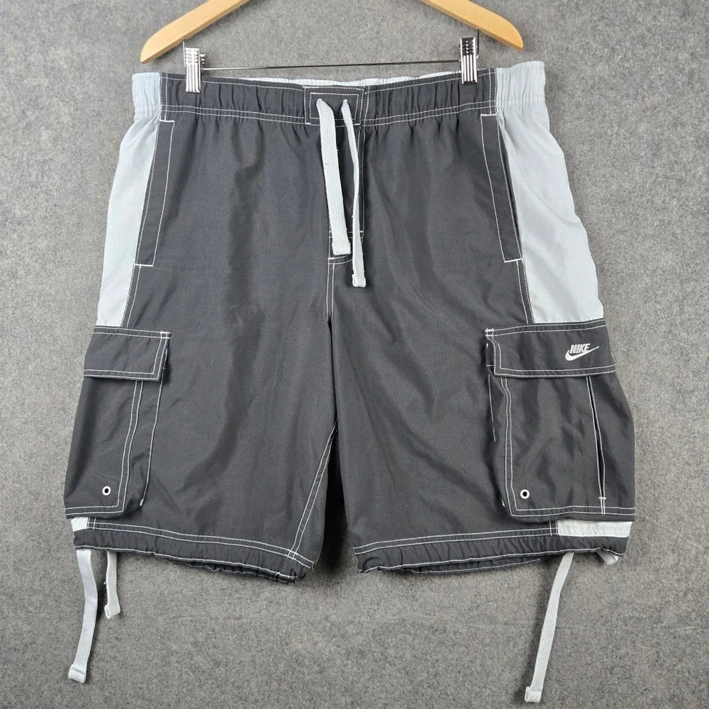Vintage Nike Cargo Boardshorts Mens XL Gray Contrast Stitch Baggy Y2K Skater